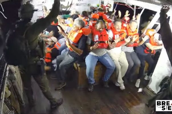 Gazze'ye Giden Yardım Gemisi Hanzala'ya Müdahale!
