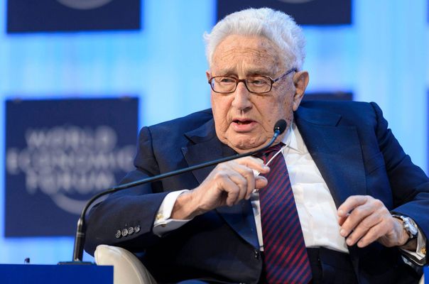 Savaş Suçları İle Anılan Henry Kissinger Öldü