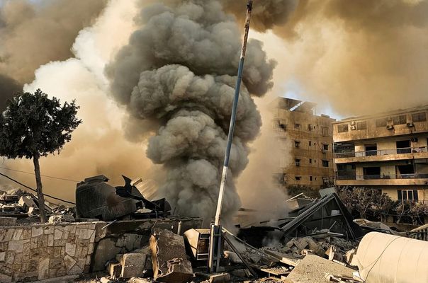 İsrail Lübnan'da İşgali Genişletiyor: Saldırılar Devam Ediyor