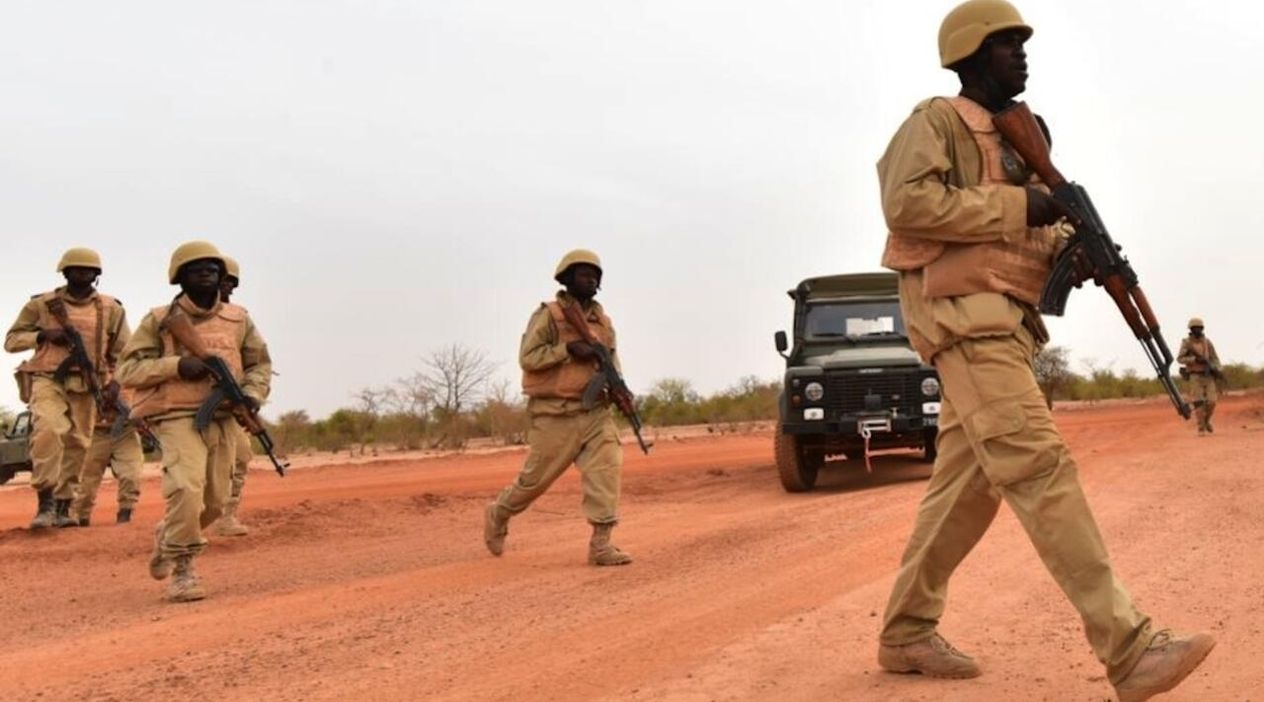 Burkina Faso'da Ordu Güçlerine Saldırı: 12 Ölü