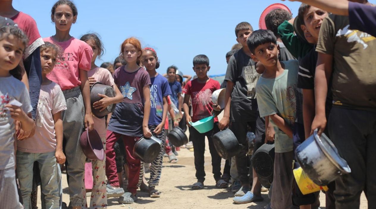 ABD-İsrail Destekli GHF Yardım Sistemi Gazze’yi “İnsan Mezbahasına” Çevirdi