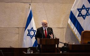 Arnavutluk Başbakanı Safını Belli Etti: Hamas ile Nazileri Bir Tuttu