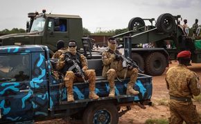 Burkina Faso’da Katliam Gibi Saldırı: 200 Askerin Öldürüldüğü Öne Sürüldü