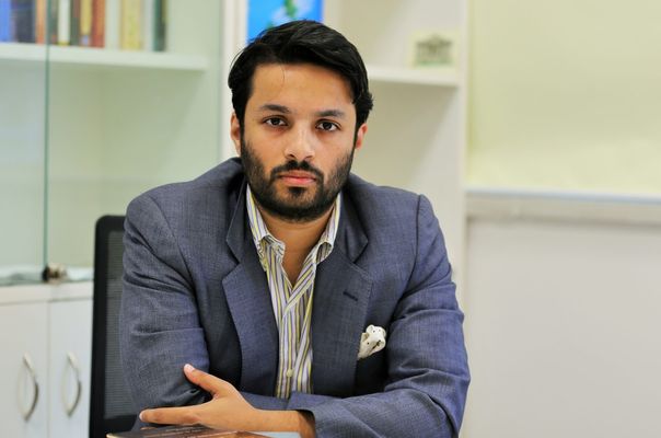 Hindistan'da Bir Akademisyen Sadece Müslüman Olduğu için Gözaltına Alındı