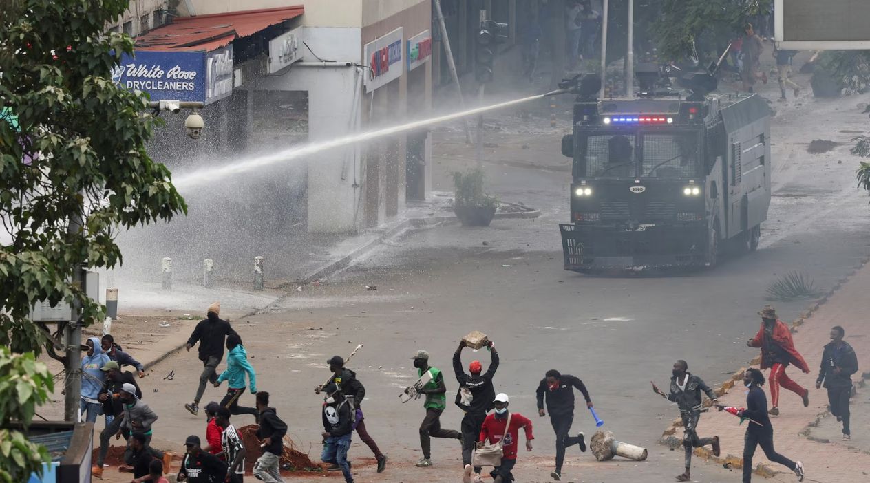 Kenya’daki Protestolarda 16 Kişi Hayatını Kaybetti, Yüzlerce Kişi Yaralandı