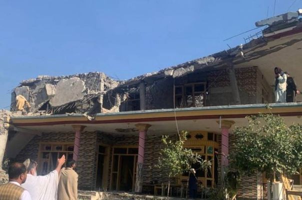 Pakistan’ın Afganistan’a Hava Saldırısı: 9’u Çocuk 10 Sivil Hayatını Kaybetti