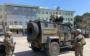 Şanlıurfa'da Okula Saldırı: Çok Sayıda Yaralı, Saldırgan İntihar Etti