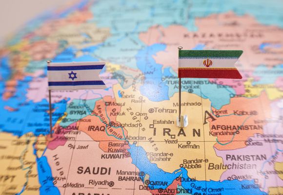 İran ve Lübnan İsrail'in Hedefinde: Trump'tan İzin Bekliyorlar