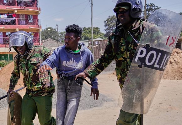 Kenya’da Ebola Tesisi Krizi: Sağlık Bakanı Mahkeme Kararına Uymadığı Gerekçesiyle Suçlu Bulundu