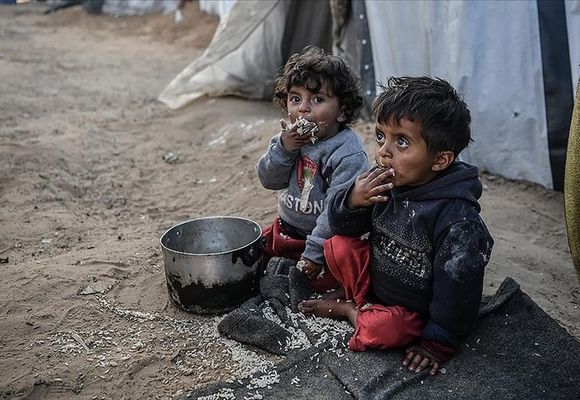 Gazze’de Açlık Alarmı: 93 Bin Çocuk Hayatta Kalma Mücadelesi Veriyor