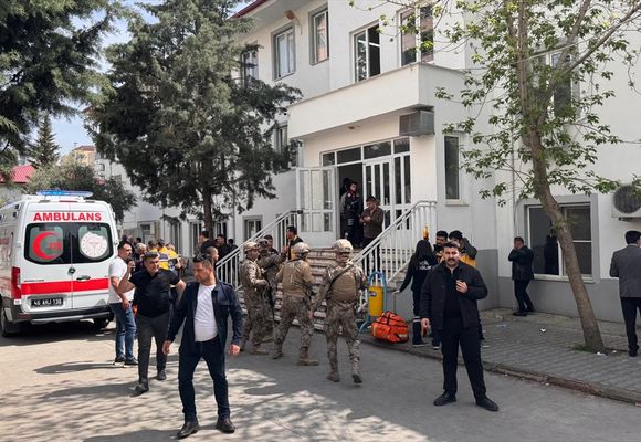 Kahramanmaraş'ta Okula Silahlı Saldırı: 9 Can Kaybı, 13 Yaralı