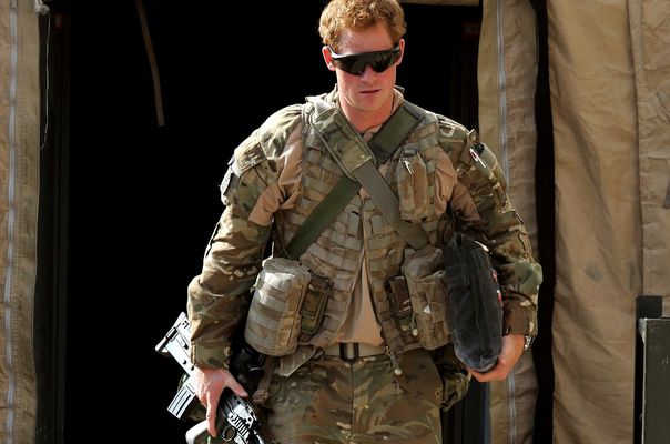 Britanya Prensi Harry Afganistan'da 25 Kişiyi Öldürüp Onları İnsan Gibi Görmediğini Söyledi