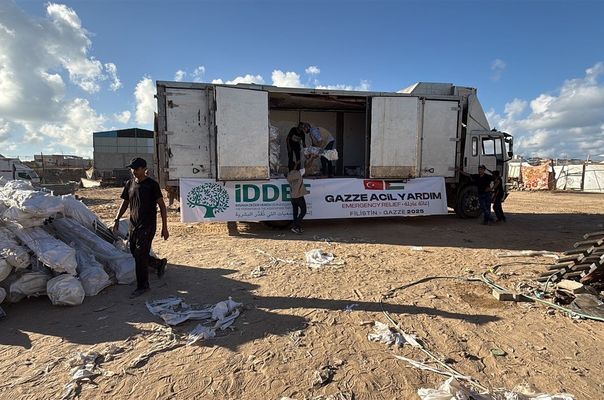 İDDEF, Ateşkes Sonrası Gazze'ye Çadır Ulaştırdı