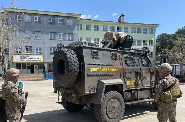 Şanlıurfa'da Okula Saldırı: Çok Sayıda Yaralı, Saldırgan İntihar Etti