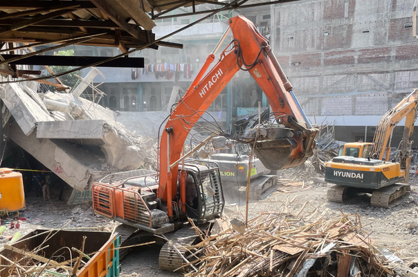 Kaçak Kat Can Aldı! 50'den Fazla Öğrenci Hayatını Kaybetti