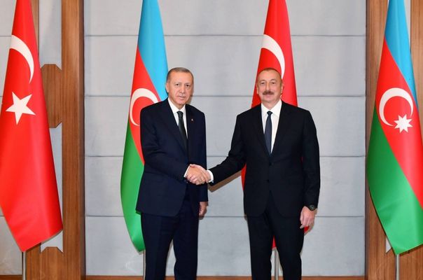 Azerbaycan Türkiye'nin Dahil Edilmediği Zirveye Katılmayacak