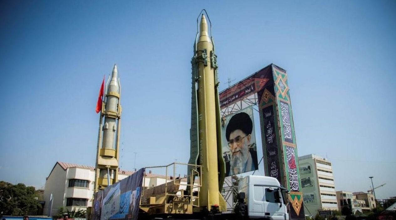 İran'dan Türkiye Dahil Üç Ülkeye Tehdit: Üsleri Vururuz