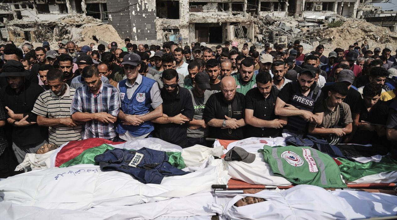 Gazze’de Katledilen Gazeteci Sayısı 238'e Yükselirken, Batı Medyası Gazetecileri Terörist İlan Etti