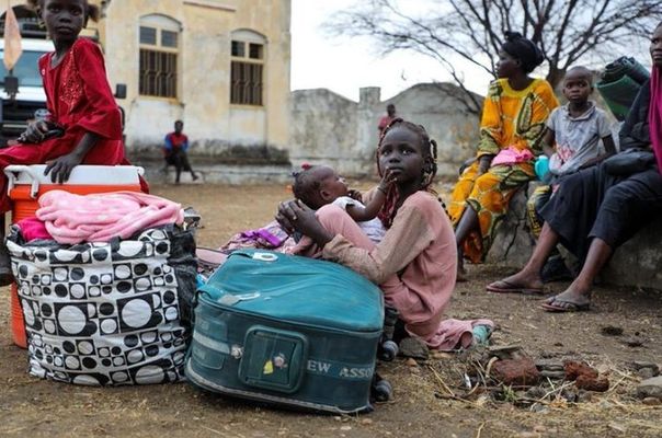 Sudan'da 2,5 Milyon İnsan Yerinden Oldu