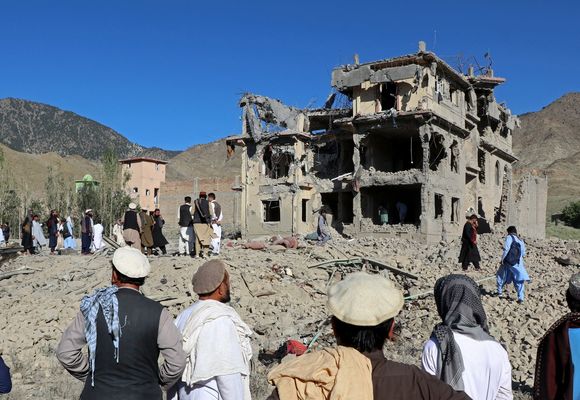 Pakistan, Afganistan’a Hava Saldırısı Düzenledi: Yine Siviller Hedefte!