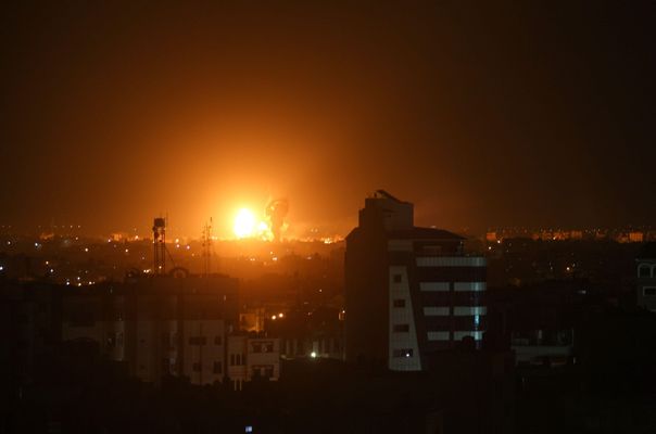 İşgalci İsrail'den Gazze'ye Alçak Saldırı: 13 Can Kaybı