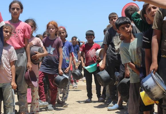 ABD-İsrail Destekli GHF Yardım Sistemi Gazze’yi “İnsan Mezbahasına” Çevirdi