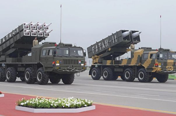 Pakistan’dan Hindistan’a Gözdağı: ‘Fatah-II’