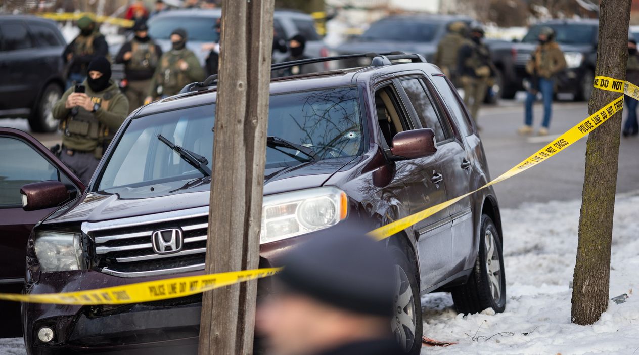 ABD'de Polis Dehşeti: Genç Anne Yüzünden Vuruldu