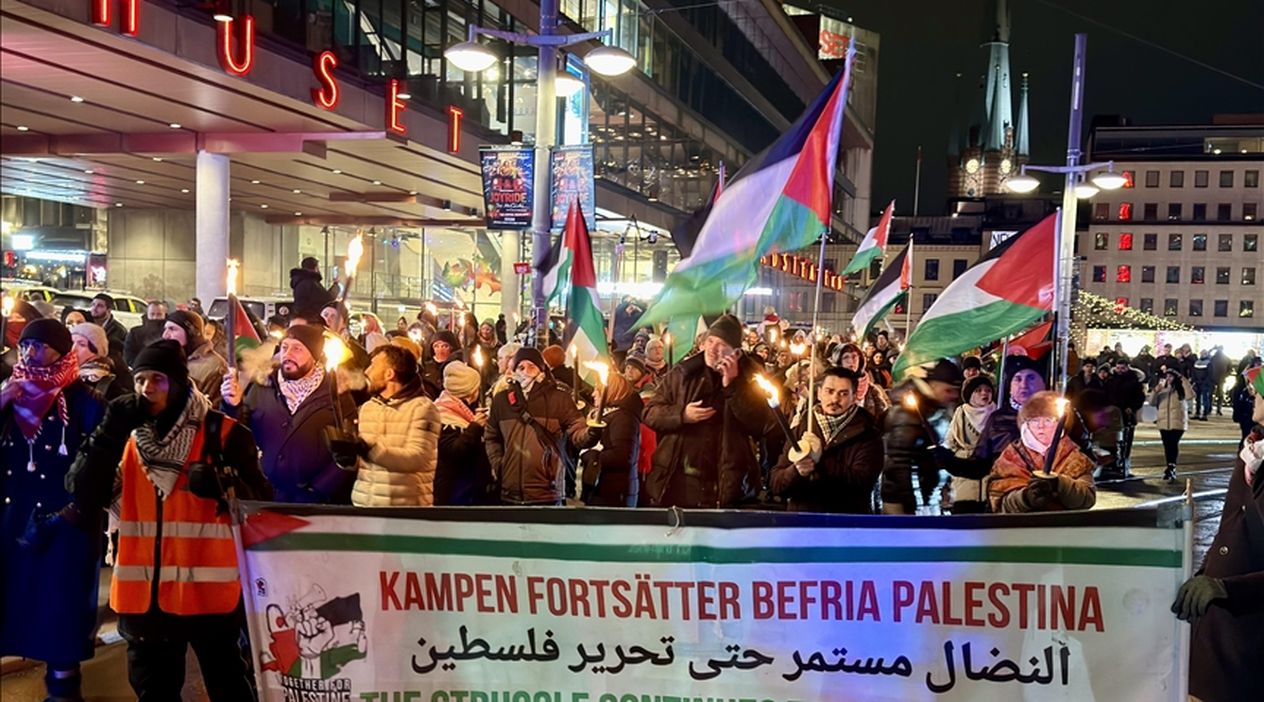 Yılbaşı Kutlamasını İptal Edip Filistin İçin Yürüdüler