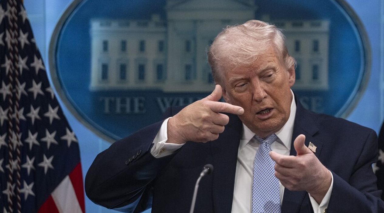 Trump İran’a Yönelik Büyük Saldırı için Tarih Verdi