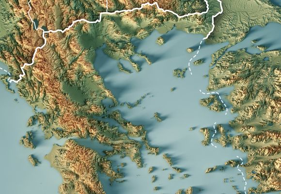 Yunanistan Ege'de Sınırları Zorluyor: Aşil Kalkanı Planı