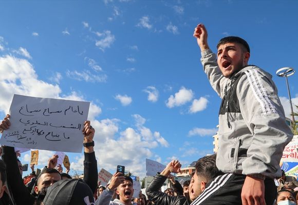 Suriye’de Nusayriler Ayaklandı: 4 Ölü, 108 Yaralı