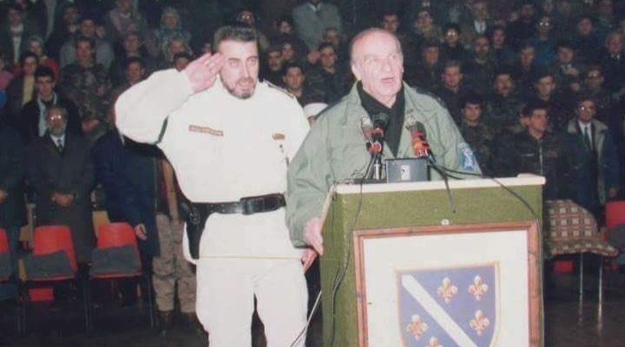 Bosna Savaşı’nın Ünlü Komutanı ve Nakşibendi Şeyhi Halil Brzina 72 Yaşında Vefât Etti