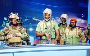 Benin’de Darbe Girişimi Engellendi: Nijerya Bazı Hedefleri Bombaladı