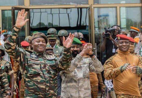 Mali, Burkina Faso ve Nijer Ortak Yatırım Bankası Kurdu