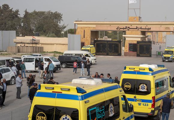 Refah Sınır Kapısı Kısmen Açıldı