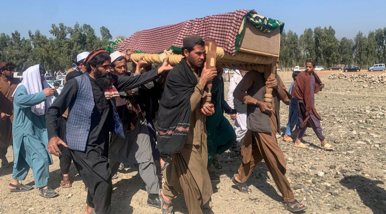 Afganistan'da Pakistan Saldırılarının Bilançosu: 761 Sivil Hayatını Kaybetti