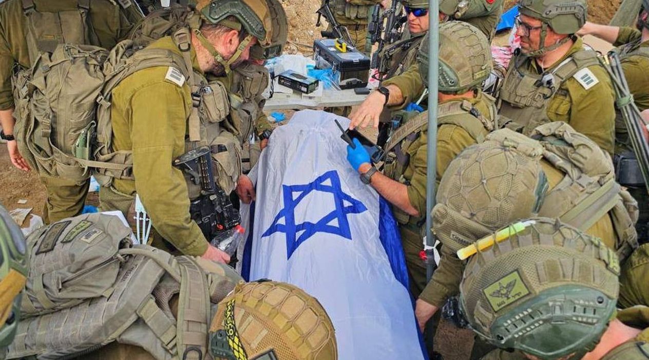 Gazze'de Son Siyonist Esirin Cenazesi Bulundu