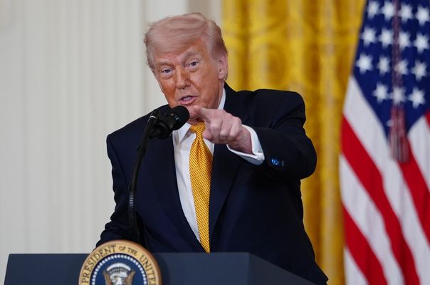 Trump, İran'ın Yanıtını Reddetti, Netanyahu ile Görüştü